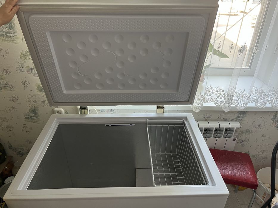 Ларь(морозильная камера)