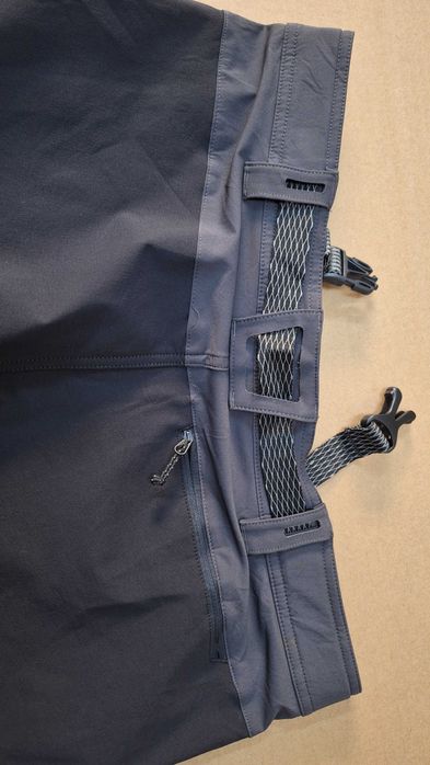 Pantaloni trekking Forclaz marimea L cu dimensiunile