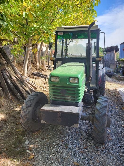 Tractor 483 dtc universal 2007