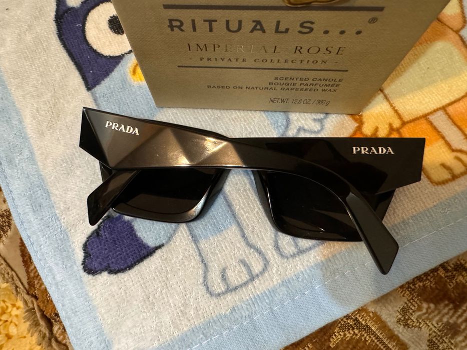 PRADA слънчеви очила