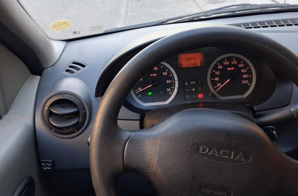 DACIA Logan 2005 — imagine 5