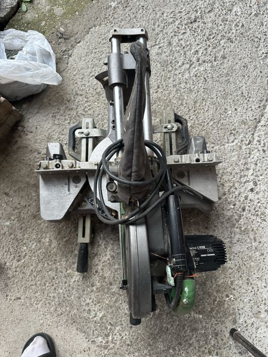 Пендула Hitachi