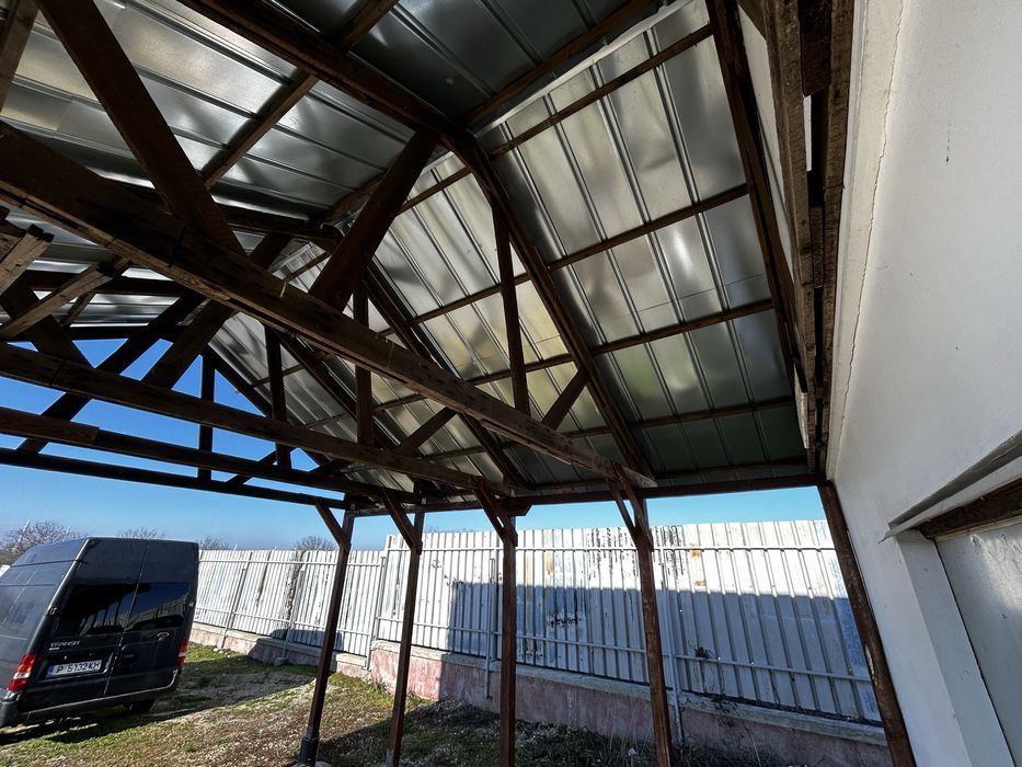 Дървени ферми за стопански постройки и столици