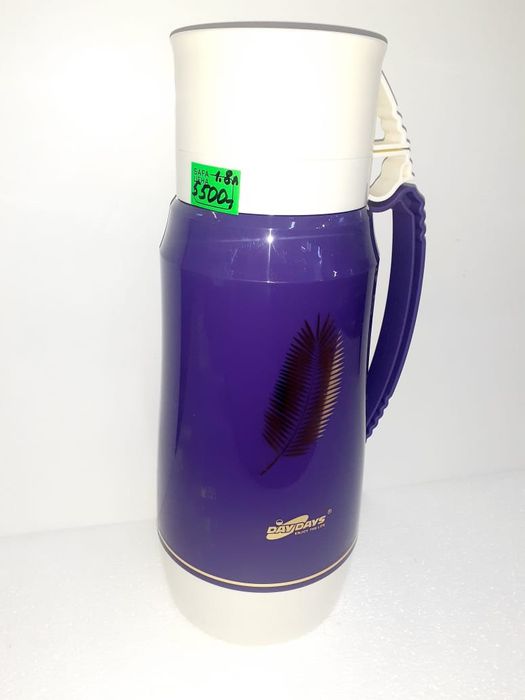 Продам термос 2;3л