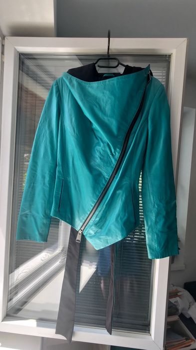 Geaca de piele moale turcoaz