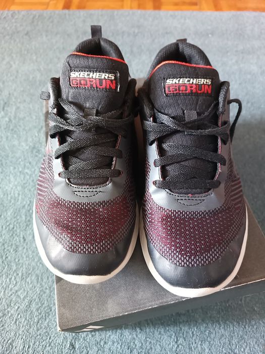 Adidași Skechers, mărimea 39