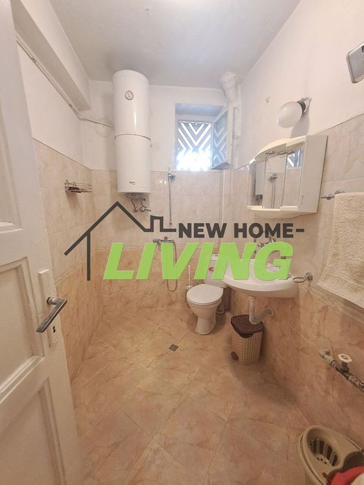 Продава се Двустаен апартамент в Пловдив, Център - 65 кв.м за 2062 €/кв.м - Снимка #5