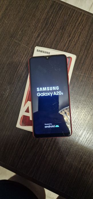 Продам Samsung galaxy A20S.