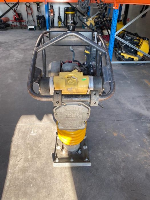 Трамбовка пачи крак 75 кг под НАЕМ Rentex София