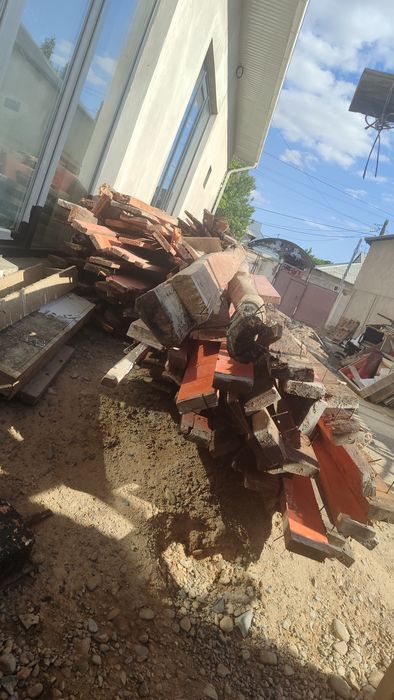 Ағаштар сатылады