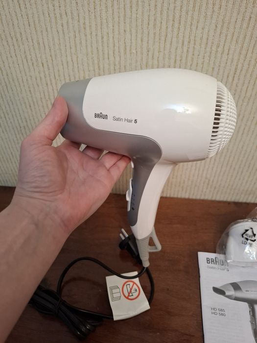 Фен новый продам