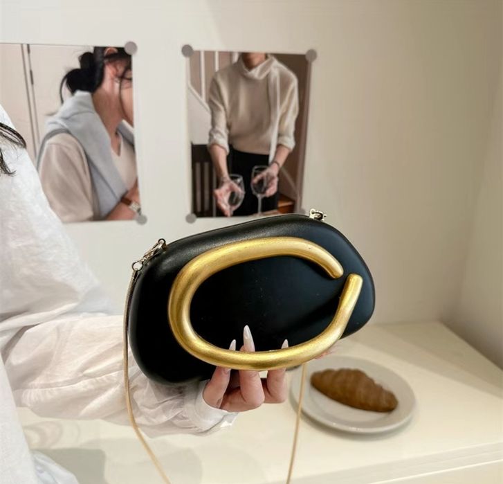 Сумка срочно продам