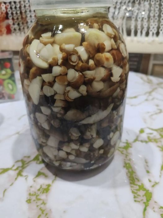 Грибы солёные валуи