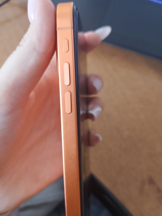 Продам IPhone xr 10