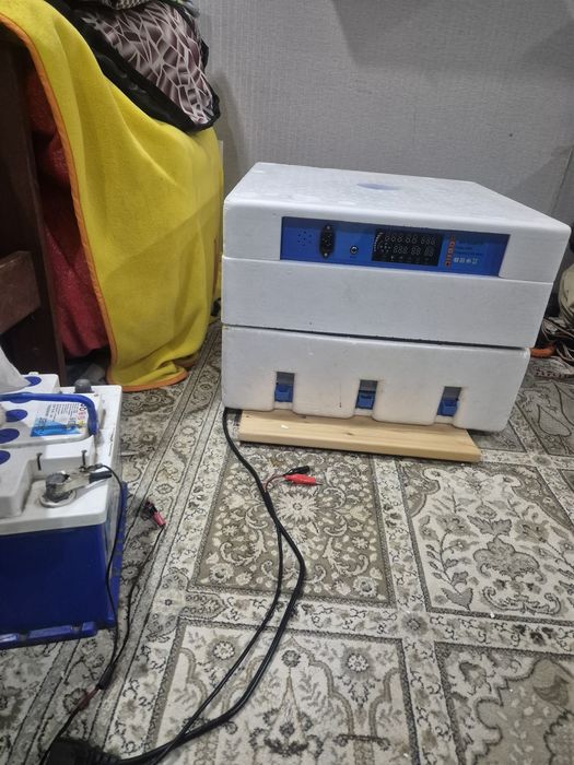 Продам инкубатор