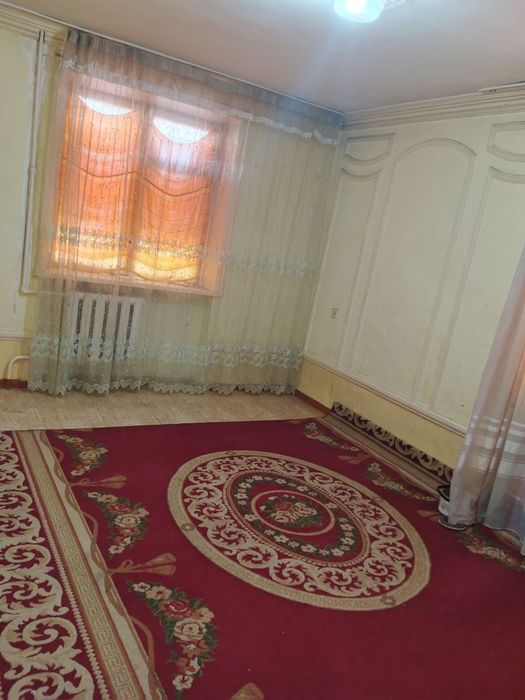 Чиланзар 23. Срочно. 2 х комнатная. Продается