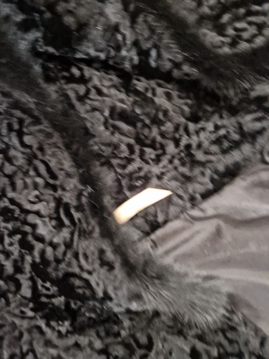 Продам пальто зимнее