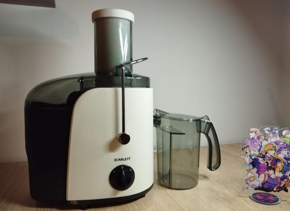 Соковыжималка от бренда Scarlett