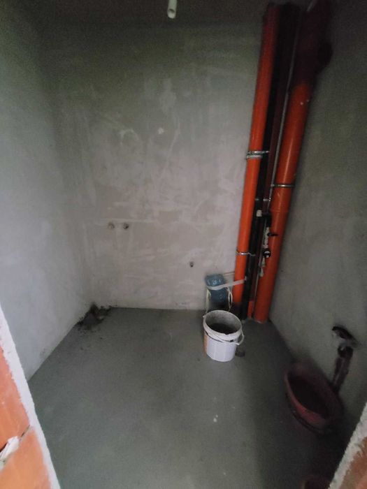 Продава се Двустаен апартамент в Пловдив, Кършияка - 70 кв.м за 1572 €/кв.м - Снимка #3