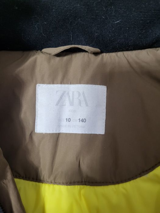 Куртка ZARA на девочку
