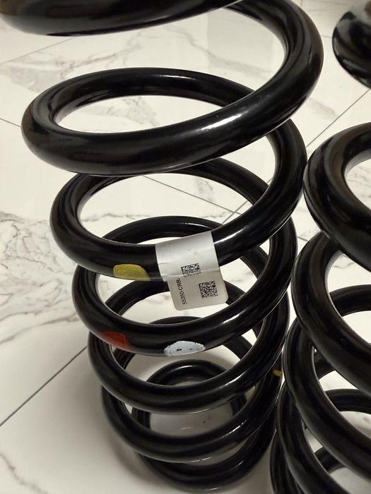 Set complet Arcuri H&R Kia Xceed/Ceed Mk3 2020-2024 Noi