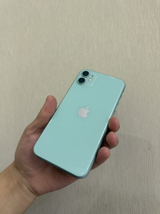 Айфон 11 с каробкой