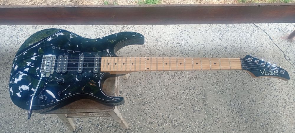Vester JJM 1010  Електрическа китара.
