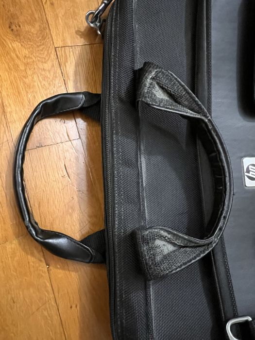 Geanta laptop HP cu buzunare
