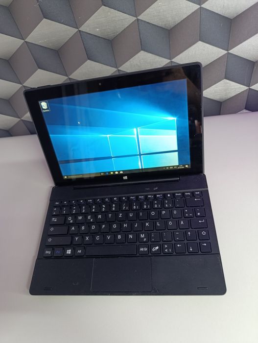 Tableta diagnoza auto trekstor germany model surftab 10 inch Intel