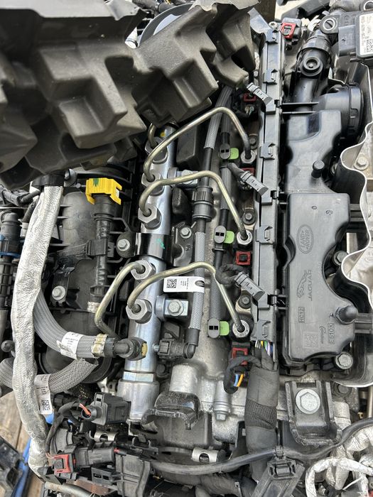 Motor Jaguar F Pace 204 DTY stare foarte bună 33000 km