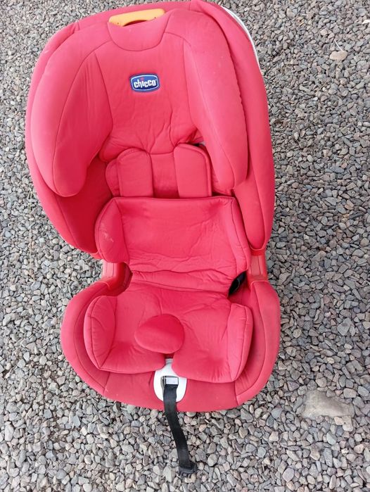 Отдам Автокресло