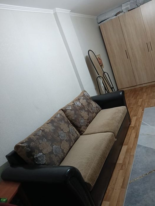 Продам диван и 2 кресло