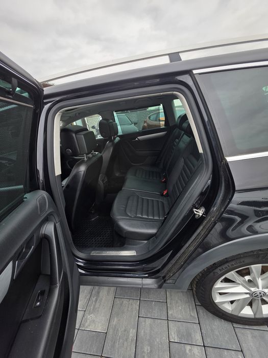 Vw Passat Alltrack an 2013 Automatic 4x4 Panoramic  posibilitate rate