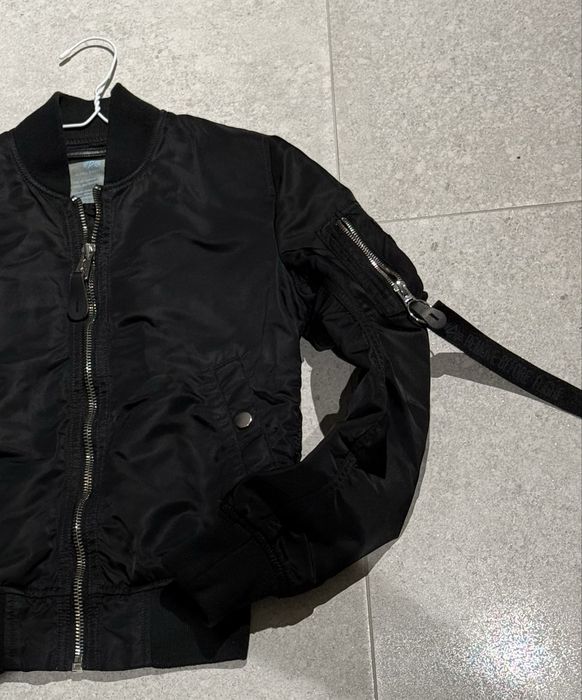 Alpha industry бомбър / яке S