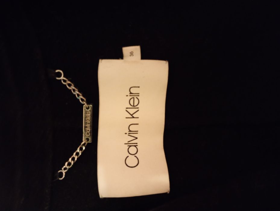 Черно палто Calvin Klein с вълна