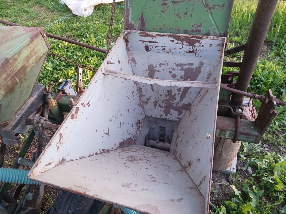 Semănătoare SPC cu fertilizare 6 rânduri