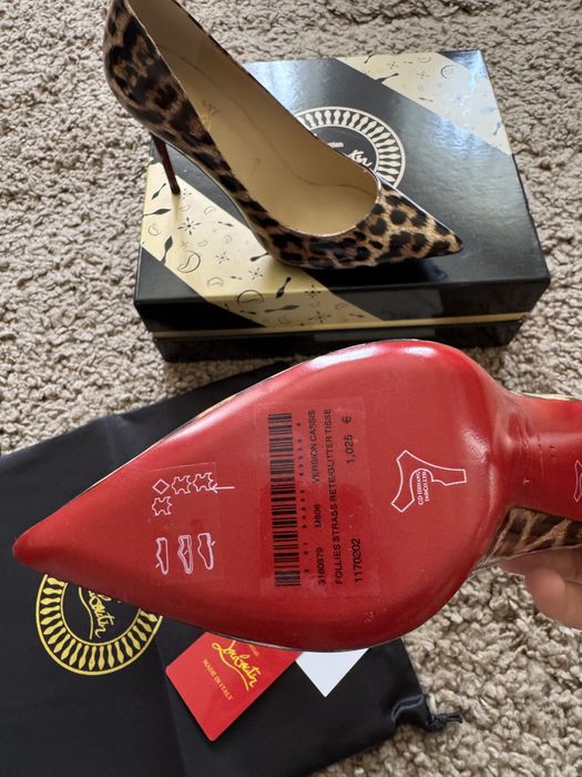 IN STOC | Pantofi cu toc Christian Louboutin Premium