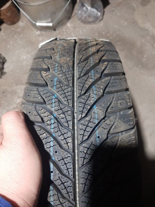 Шины 185/70/ 14 новый