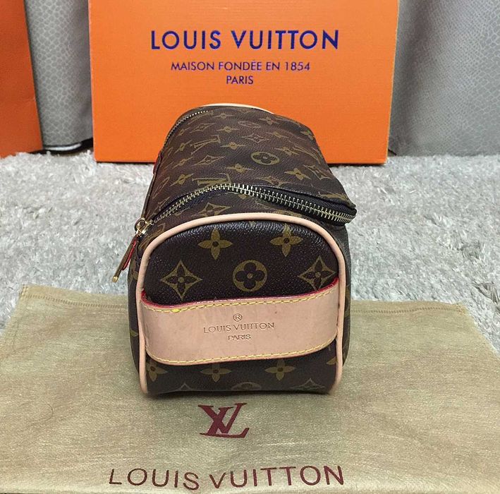 [Premium] Borseta/toiletry bag/geanta cosmetice Louis Vuitton Monogram