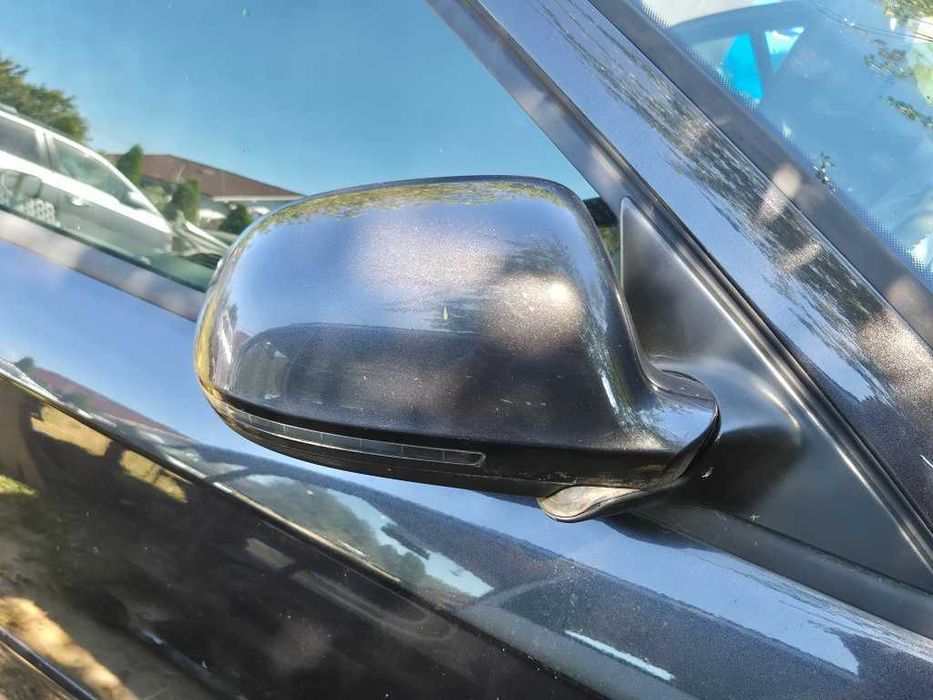 oglinda dreapta audi a3 8p facelift (culoare lz7l)