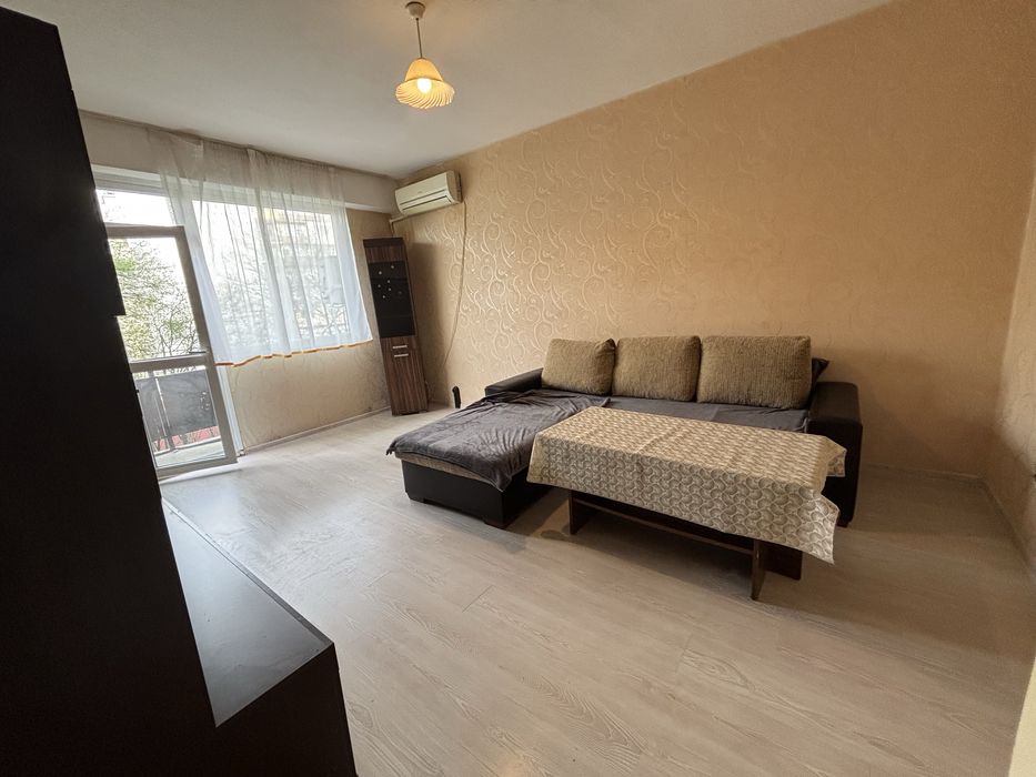 Апартамент под наем