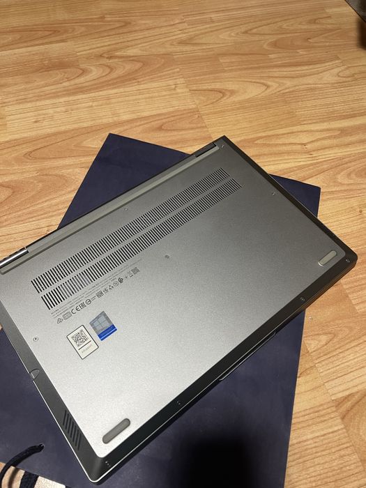 Thinkbook 14s yoga