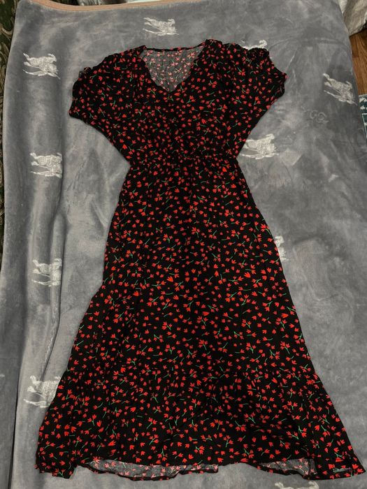 Продам   платье