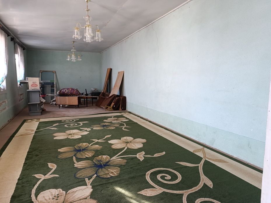 Nukus qalasi 25 mkr 4 xanali 3 sotik jer jay satiladi