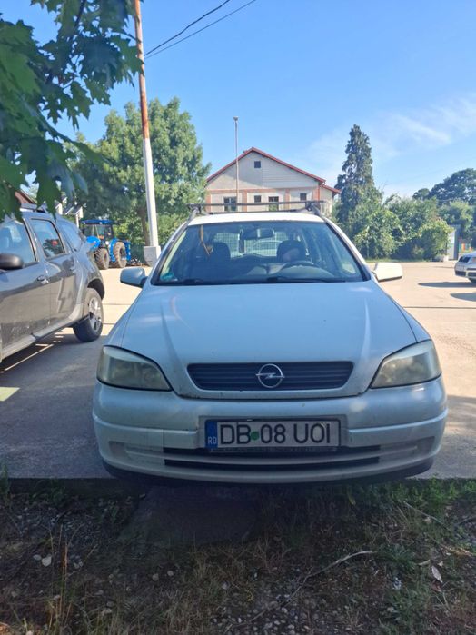 Opel Astra G 1.7 Diesel, an 2003 – 2.000 lei, pret fix
