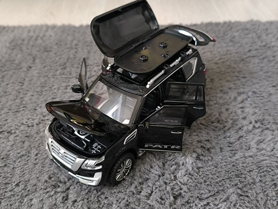 Nissan Patrol Chimei model 1/32