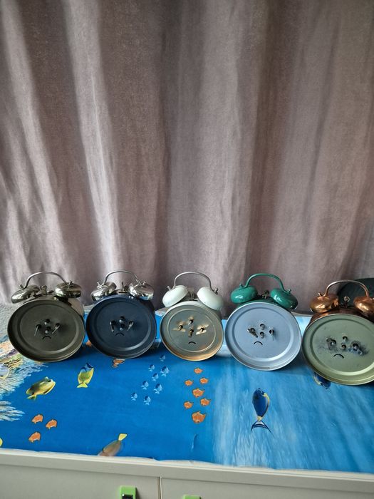 Ceasuri mecanice de masă