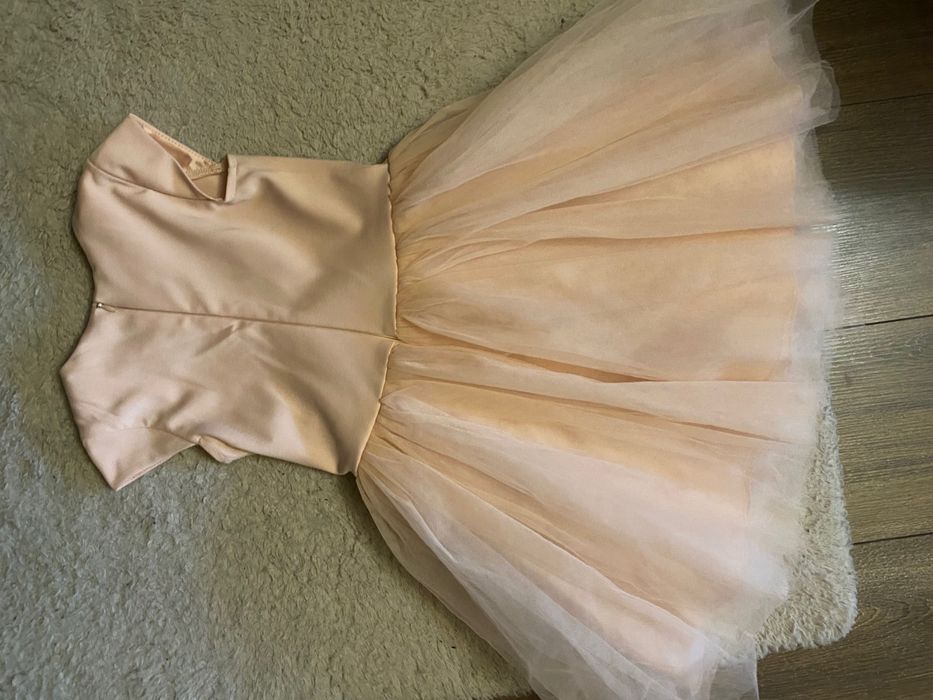 Официална рокля за момиче размер 116