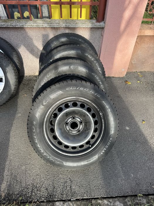 Roti / Anvelope VW Audi de Iarna Pirelli 215/60 R16 Dot 2223
