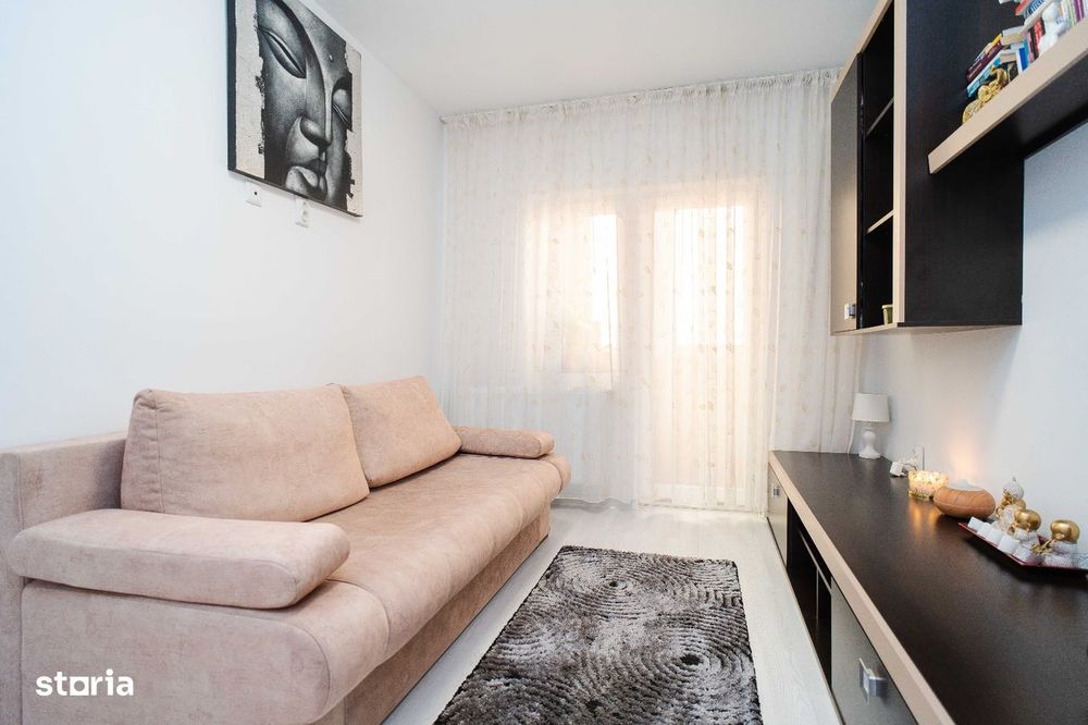 Apartament 1 cameră decomandat, parter inalt, balcon și loc de parcare